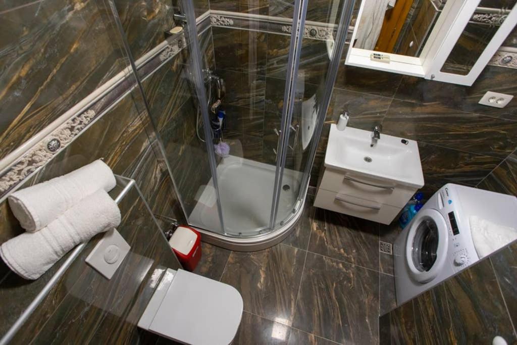 Appartement Vladimir #3 *
